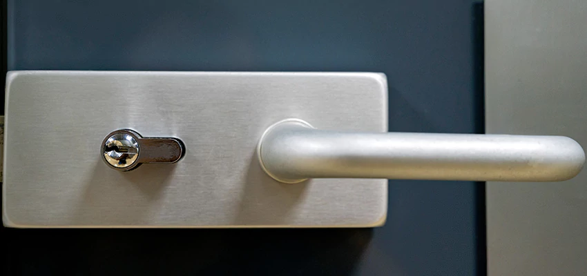 Change Patio Door Locks in Los Alamitos, California
