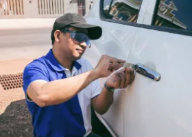 Car Locksmith in Los Alamitos, CA